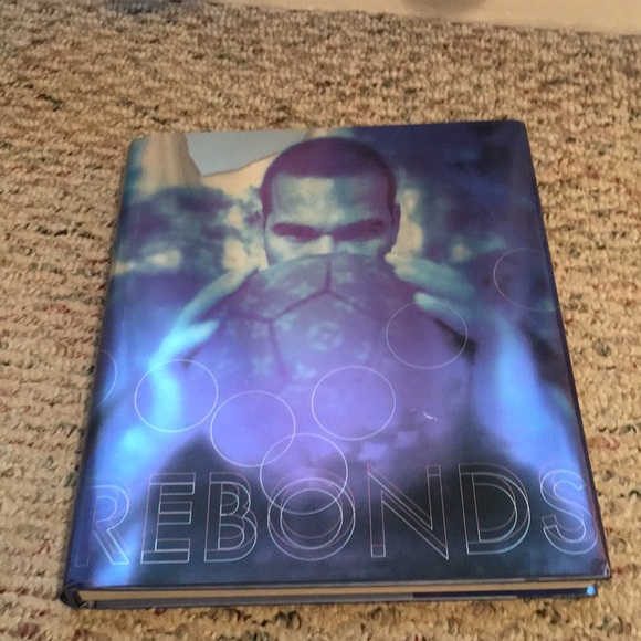 Louis Vuitton Rebonds Hardcover Book ⭐️HOST PICK⭐️ - Picture 1 of 8